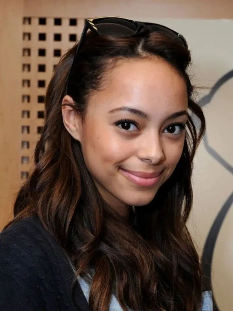 Amber Stevens Biography: Wiki, Age, Career, Height, Weight, Husband, Net Worth & More